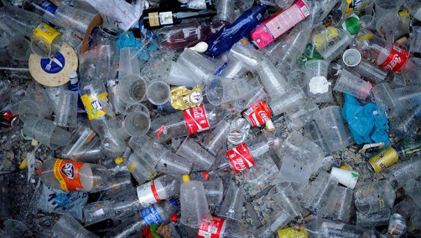 Immagine: Il giusto quadro giuridico per il riciclaggio chimico