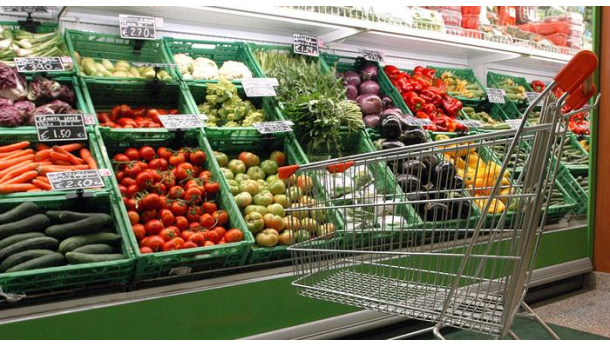 Immagine: Istat: ad aprile -10,5% vendite al dettaglio, tiene il cibo