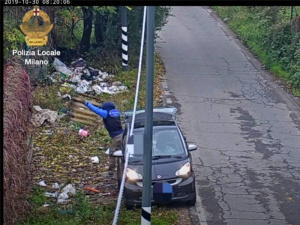 Milano, oltre 230 accertamenti per scarico illecito di rifiuti in un anno - VIDEO