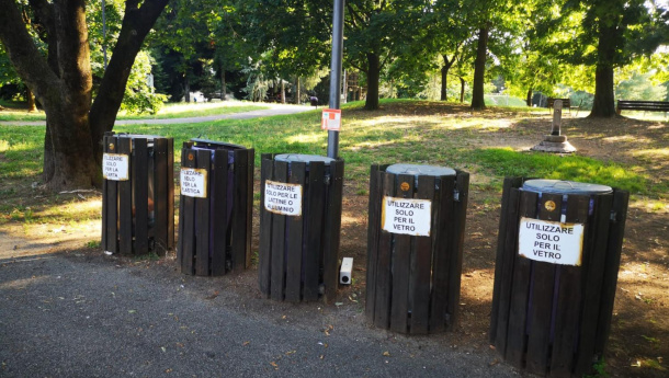 Immagine: Rifiuti e Coronavirus. Milano: nel primo semestre 2020 produzione rifiuti cala del 15%