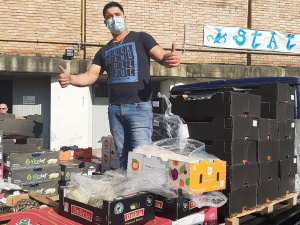 Recuperate e distribuite 110 tonnellate di cibo a Torino dalla Carovana Salvacibo. La lotta allo spreco di cibo alleata della solidarietà | VIDEO
