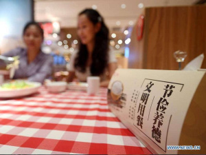 'Lo spreco è vergognoso e la parsimonia è lodevole'. La Cina scende in campo contro lo spreco di cibo