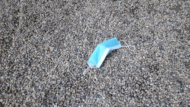 Immagine: Scuola. Cts sceglie la mascherina chirurgica monouso. Legambiente: 'Una decisione senza senso'