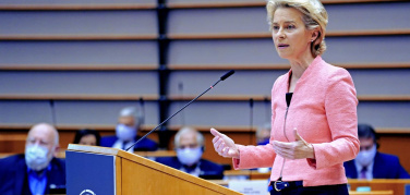 Von der Leyen al Parlamento Ue: l'Unione avrà una ripresa green, obiettivo - 55% di emissioni al 2030