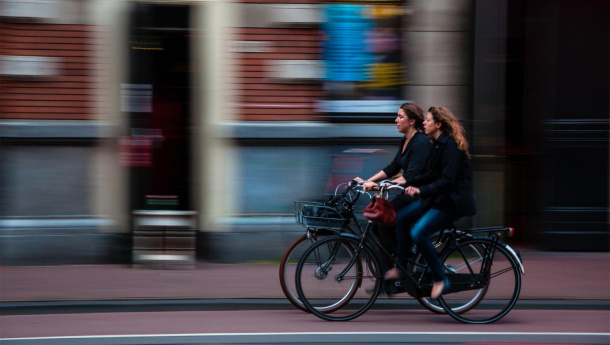 Immagine: Le biciclette stanno cambiando la velocità di Parigi