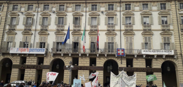 Torino. Lo sciopero per il Clima del 9 ottobre: in piazza Castello anche le Sentinelle dei Rifiuti e gli Ecomori | Video