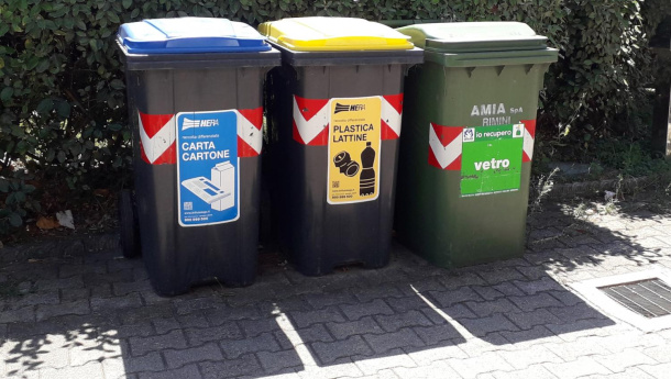 Immagine: La gestione circolare dei rifiuti nel centro-nord Italia. Una fotografia delle città e di cinque regioni