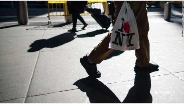 Immagine: Adesso è ufficiale: lo Stato di New York mette al bando i sacchetti di plastica