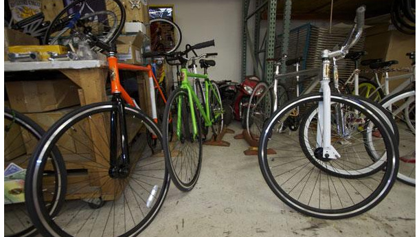 Immagine: Bonus bici, sito in tilt e fondi in esaurimento ma Costa rassicura: 'Tutti verranno rimborsati'