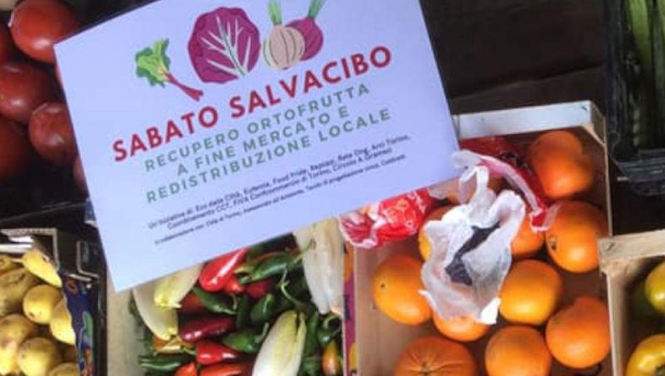Immagine: Il Sabato Salvacibo continua per tutto il 2020. Prossimi appuntamenti: 12 e 19 dicembre | VIDEO