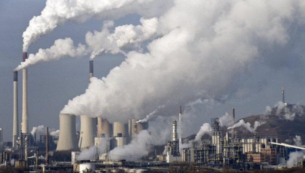 Immagine: Clima Ue, taglio emissioni del 55% entro il 2030. Soddisfatta Bruxelles, critici gli ambientalisti