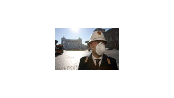 Immagine: Smog, la denuncia dei vigili urbani