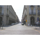 Immagine: 6 febbraio 2000: la prima grande domenica a piedi nella città dell'auto