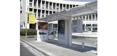 Roma, pannelli fotovoltaici sulle pensiline dell'autobus