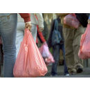 Immagine: La California mette al bando i sacchetti di plastica