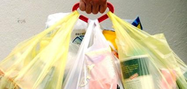 Sacchetti di plastica: presto vietati nella capitale?