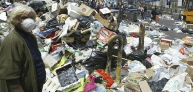 I rifiuti di Napoli nelle altre province, sondaggi e interviste per capire come si esce dalla crisi