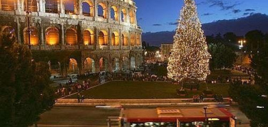 Roma, Ztl e trasporto pubblico potenziati per le festività natalizie. In funzione anche tre shopping bus gratuiti