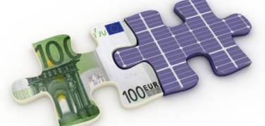 Fotovoltaico, il governo proroga al 31 gennaio i termini per l'asseverazione