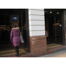 Immagine: Legambiente bacchetta i negozi “spreconi”: porte aperte col riscaldamento acceso