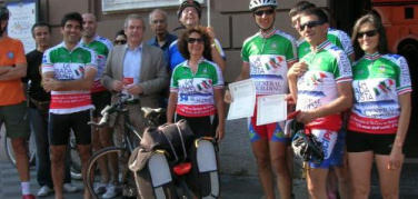 In bici fino a Torino per i 150 anni di Unità d'Italia. Prima tappa (122 km) Bari-Foggia