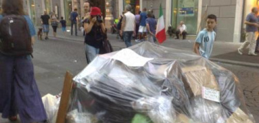Il Punto sui rifiuti – A Napoli roghi e proteste. Sodano, comprensione per Acerra e Caivano, ma chiede collaborazione