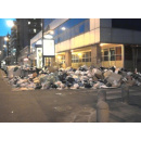 Immagine: Il Punto sui rifiuti - A Napoli la situazione peggiora: in strada 1800 tonnellate