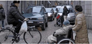 Alessandria, la quarta città più inquinata d'Italia: eppure si apre il centro alle auto