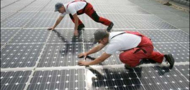 Fotovoltaico, Asso Energie Future: a rischio il 50% dei posti di lavoro