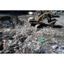 Immagine: Roma, i rifiuti saranno mandati altrove solo se trattati. Intanto i comitati chiedono il referendum per abrogare il piano regionale
