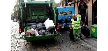 Milano conferma la tendenza: nei primi nove mesi del 2012 la produzione rifiuti è calata del 4,13%