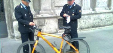 Bici rubata il 4 ottobre davanti il Comune: ritrovata e lieto fine