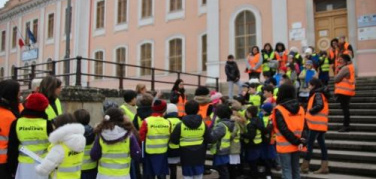 Puglia, piedibus a Gravina: 200 bambini ispezionano percorsi sicuri casa-scuola