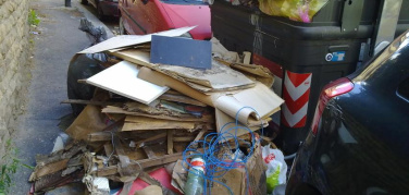 Emergenza rifiuti a Roma: la protesta dei cittadini del Municipio III corre via web