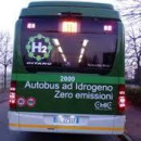 Immagine: Autobus ad idrogeno: i primi tre in servizio a Milano sulla linea 84