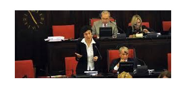 Milano, la maratona del bilancio: seduta di Consiglio di 40 ore per approvarlo