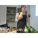 Immagine: Eco-cucina: fare il dado con gli scarti degli ortaggi
