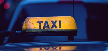 Taxi contro Uber e NCC | La proposta dell'assessore Maran