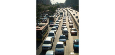 Rottamazione obbligatoria per 6 milioni di auto in Cina: troppa CO2