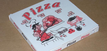 Pizza e mondiali, dove buttare il cartone sporco a fine partita?
