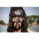 Immagine: Trivelle in Sicilia: Greenpeace simula un incidente petrolifero | Fotogallery
