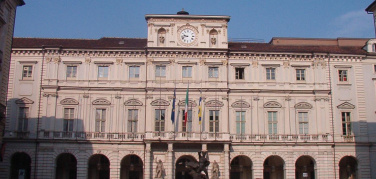 Tari, a Torino il Consiglio comunale approva il piano finanziario e quello tariffario