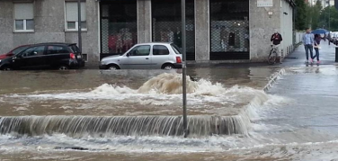 Milano, esondazione Seveso di sabato: cantine allagate, fango ovunque, saltata anche la luce