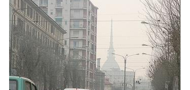 Smog, nei primi due mesi del 2015 sono aumentati gli sforamenti delle polveri