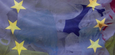 Europarlamento, norme più rigide sui sacchetti di plastica e biocarburanti