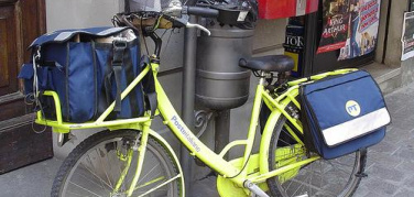 Legambiente: appello per salvare le bici dei postini