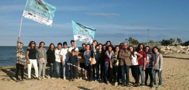 Mare senza Plastica al Salone nautico di Puglia. Domani la pulizia della spiaggia di San Girolamo