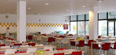 I giudici di Torino: “Gli alunni possono portare a scuola il pasto preparato a casa”