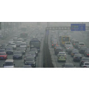 Immagine: Pechino, stop alle auto inquinanti durante allerta smog