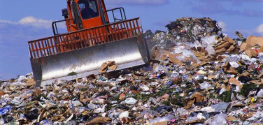 Puglia, Legambiente boccia la rimodulazione dell'Ecotassa: 'premia i comuni inadempienti che smaltiscono un’elevata quantità di rifiuti in discarica'